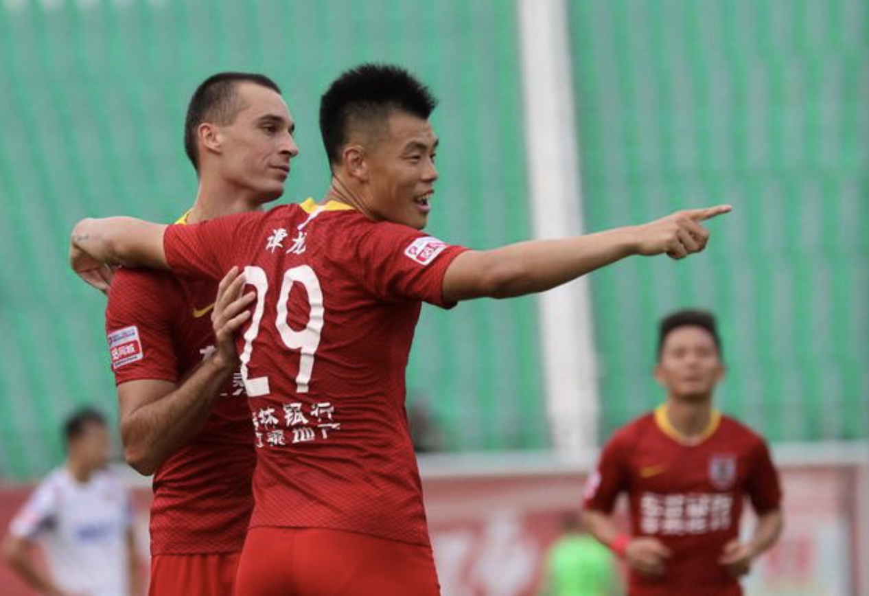 包含大连人主场战胜四川九牛，实力得到提升积分榜直线上升的词条