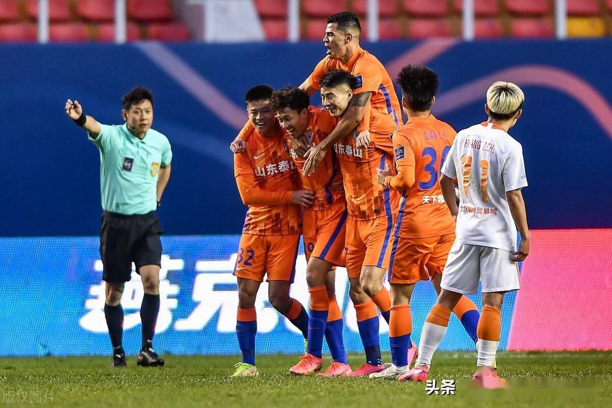 包含大连人主场战胜四川九牛，实力得到提升积分榜直线上升的词条