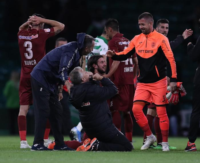 九州娱乐-关于阿贾克斯客场险胜尤文图斯，新星斯特林连场破门的信息